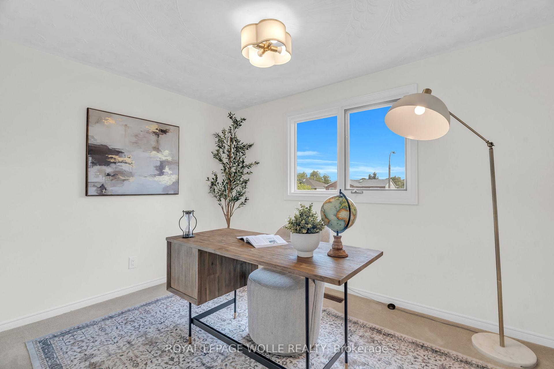 Photo 27 of 89 Valley Ridge Crescent, Waterloo — HOMEH