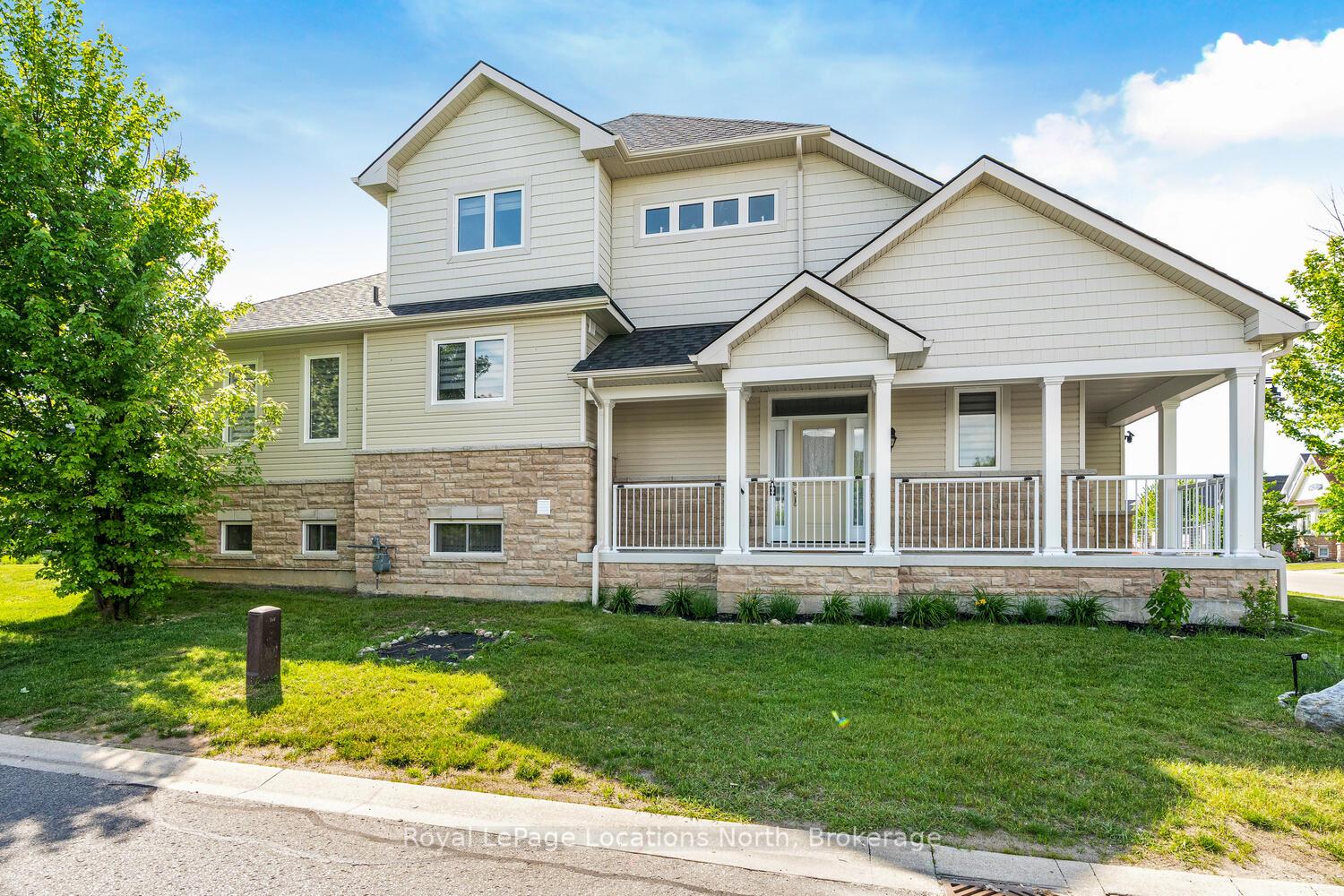 Front of 40 Waterview Road