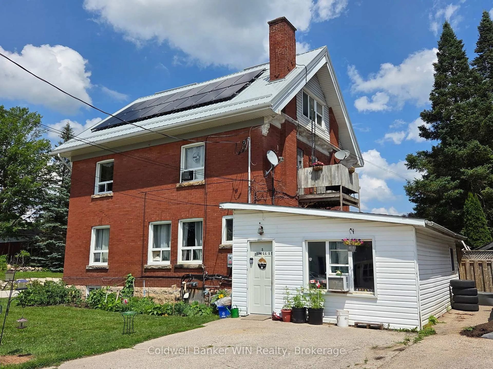 Photo 2 of 211 Mill Street E, West Grey — HOMEH