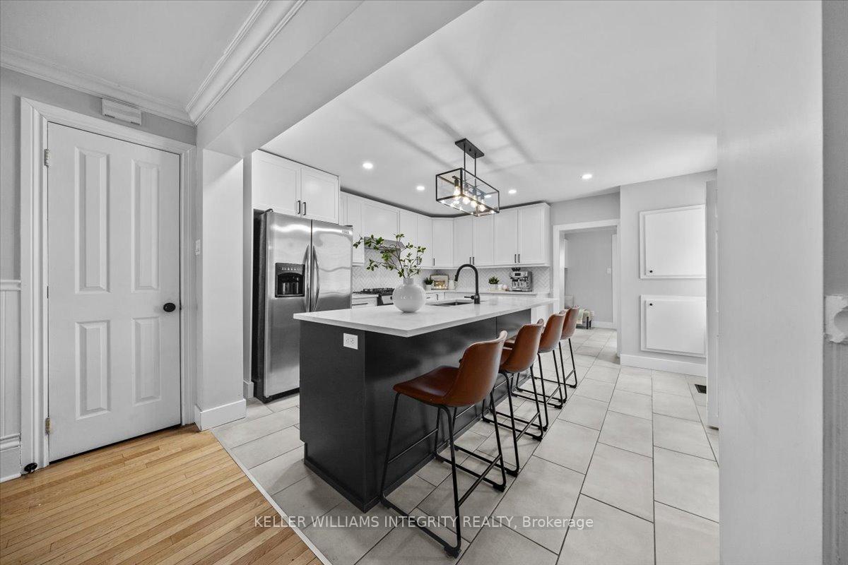 Photo 18 of 111 Carruthers Avenue, Ottawa, Mechanicsville — HOMEH