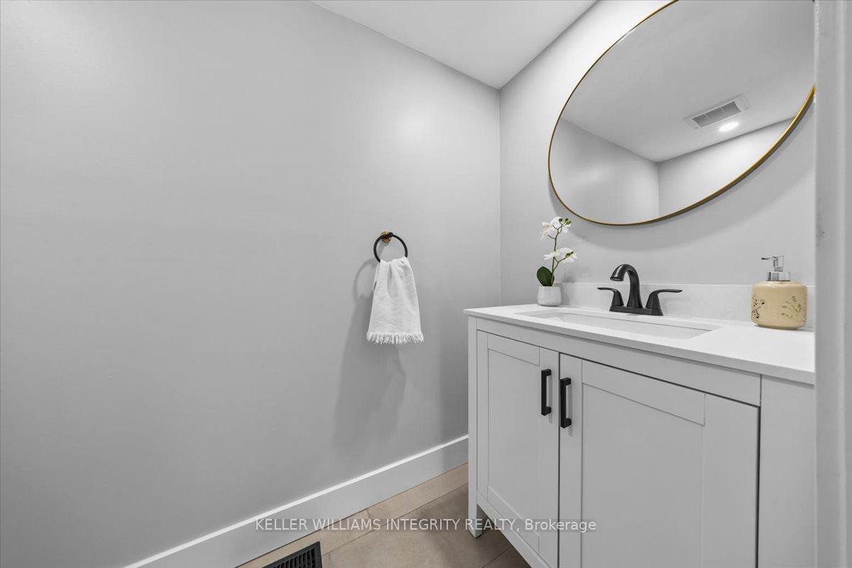 Photo 27 of 111 Carruthers Avenue, Ottawa, Mechanicsville — HOMEH
