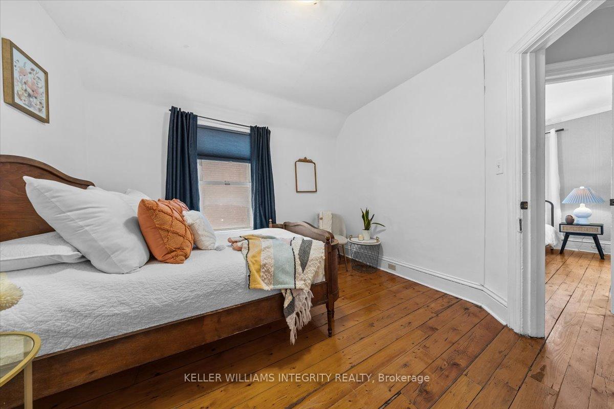 Photo 37 of 111 Carruthers Avenue, Ottawa, Mechanicsville — HOMEH