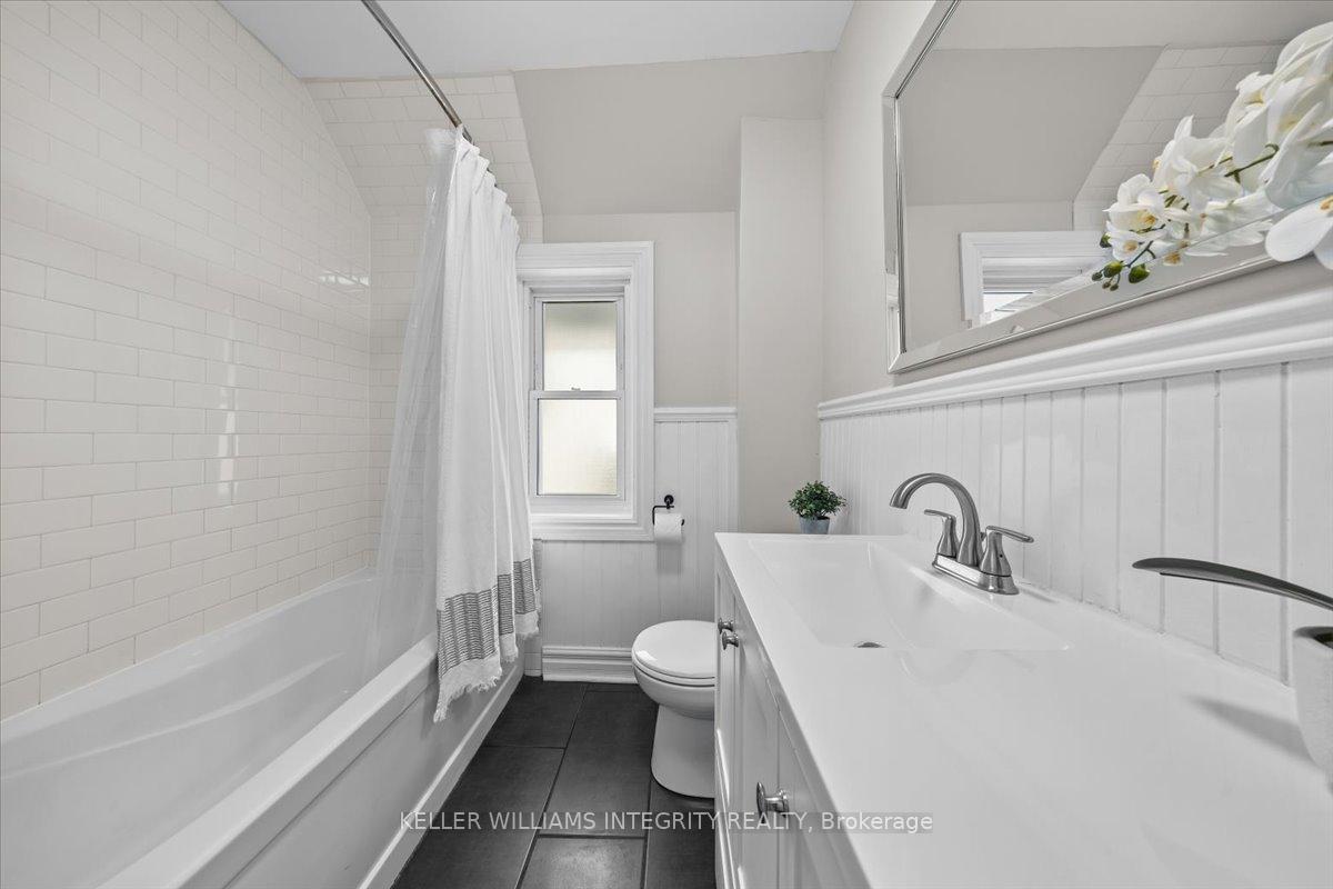 Photo 40 of 111 Carruthers Avenue, Ottawa, Mechanicsville — HOMEH