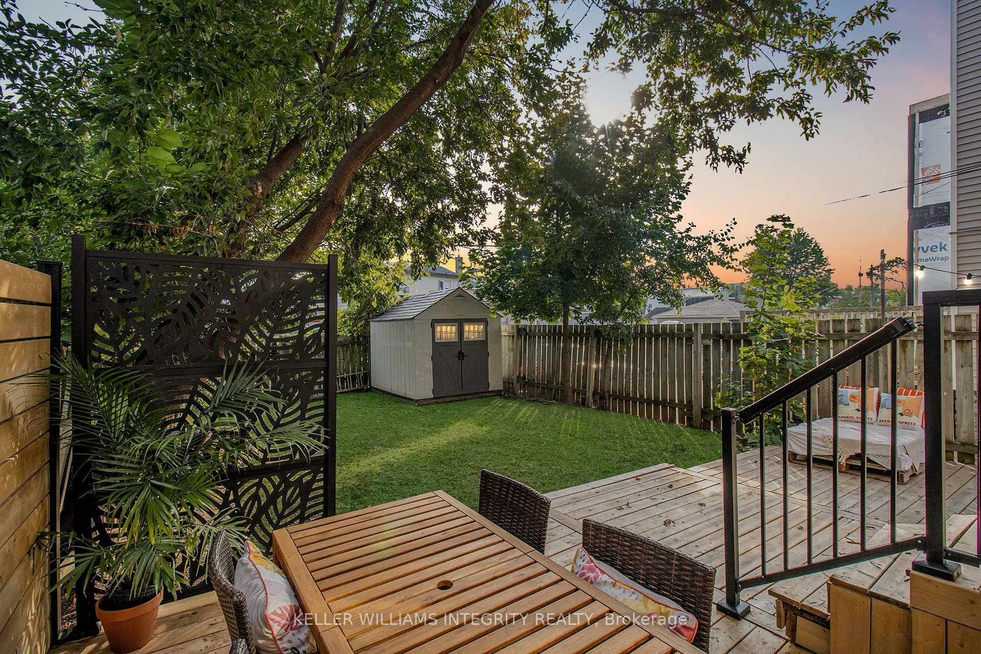 Photo 47 of 111 Carruthers Avenue, Ottawa, Mechanicsville — HOMEH