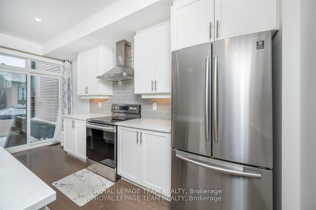 Photo 12 of 341 Big Dipper Street, Ottawa, Riverside South/Gloucester Glen — HOMEH