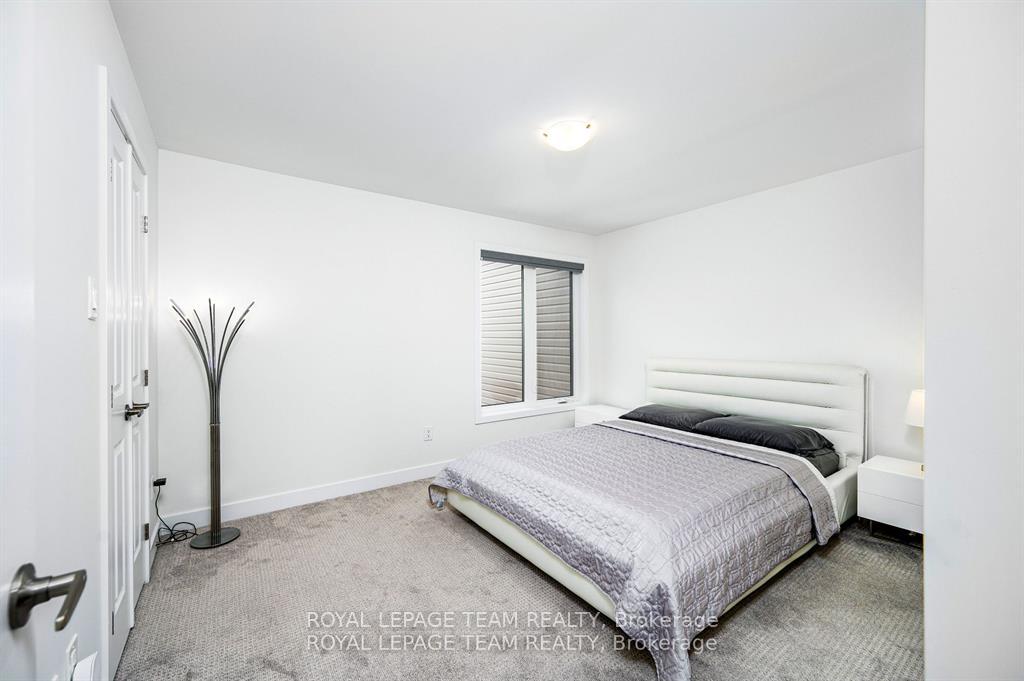 Photo 10 of 341 Big Dipper Street, Ottawa, Riverside South/Gloucester Glen — HOMEH