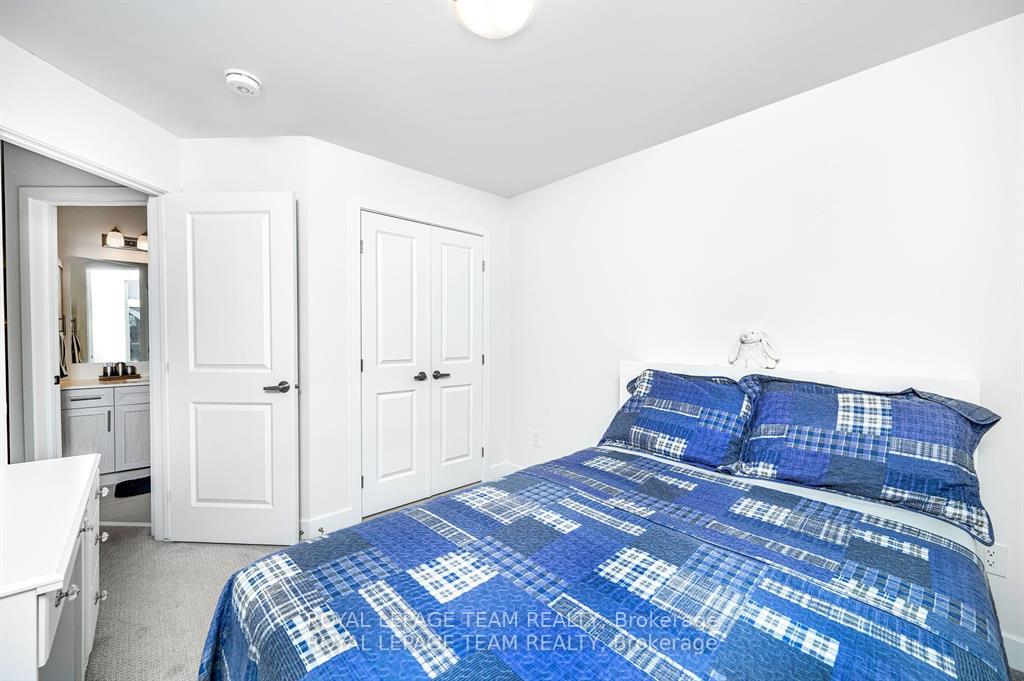 Photo 23 of 341 Big Dipper Street, Ottawa, Riverside South/Gloucester Glen — HOMEH
