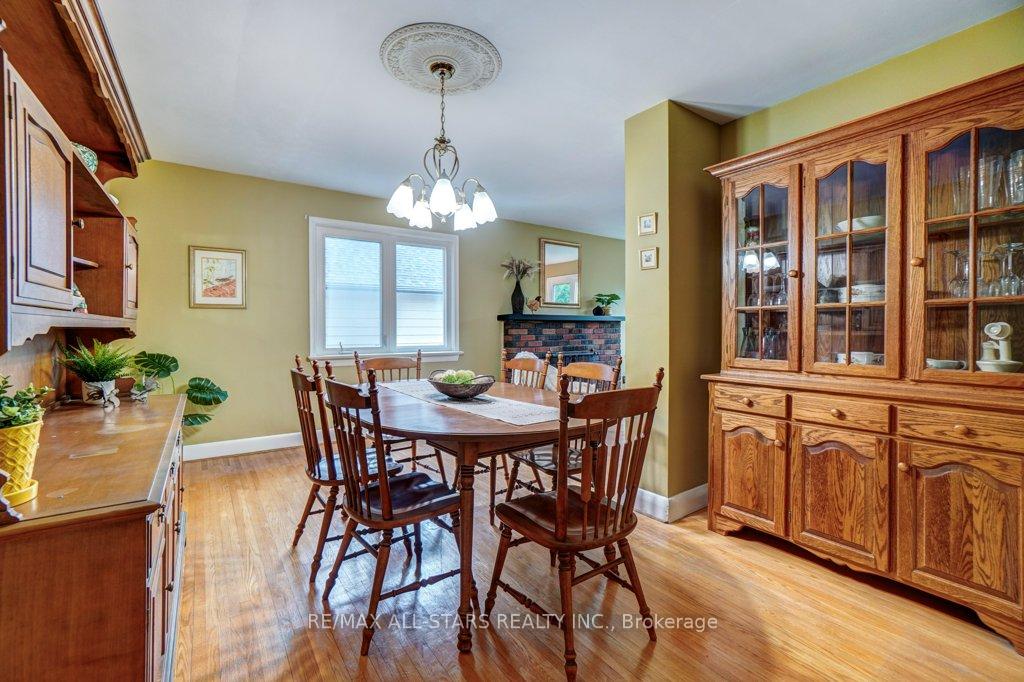 Photo 8 of 45 Reach Street, Uxbridge — HOMEH