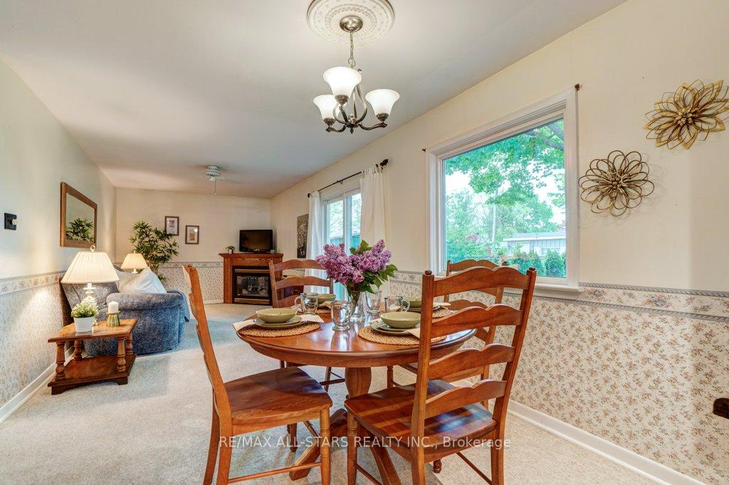 Photo 18 of 45 Reach Street, Uxbridge — HOMEH
