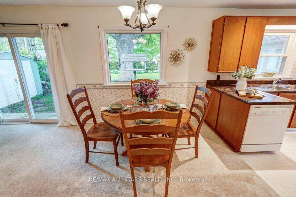 Photo 21 of 45 Reach Street, Uxbridge — HOMEH