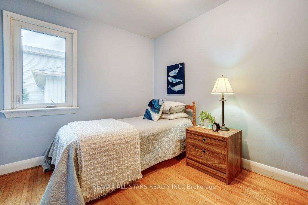 Photo 31 of 45 Reach Street, Uxbridge — HOMEH