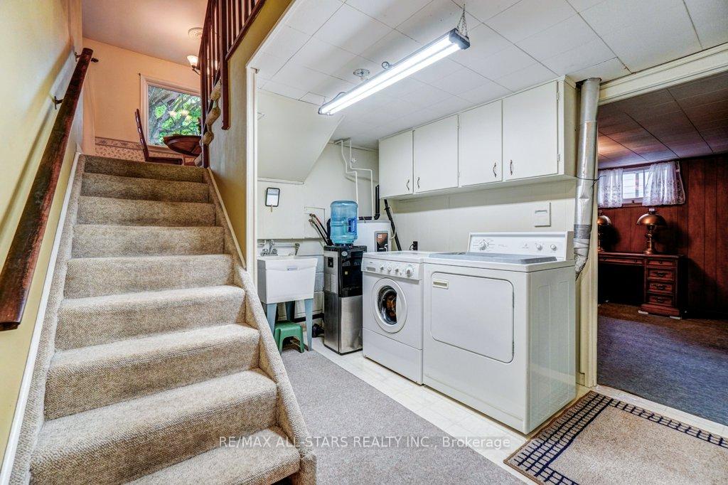 Photo 33 of 45 Reach Street, Uxbridge — HOMEH