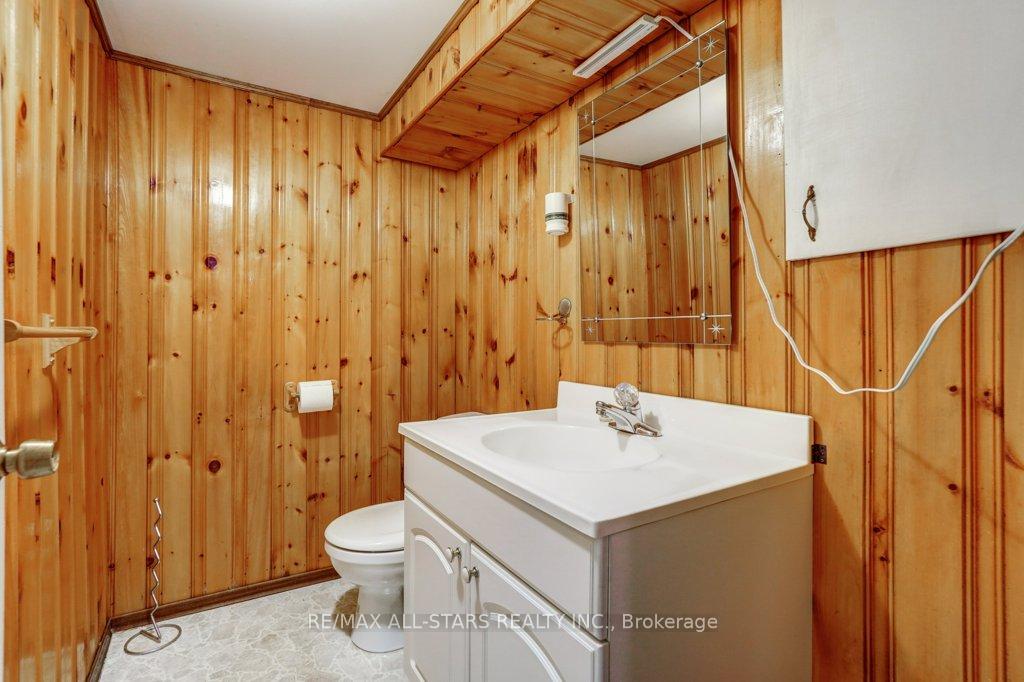 Photo 40 of 45 Reach Street, Uxbridge — HOMEH