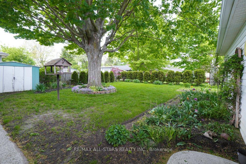 Photo 47 of 45 Reach Street, Uxbridge — HOMEH