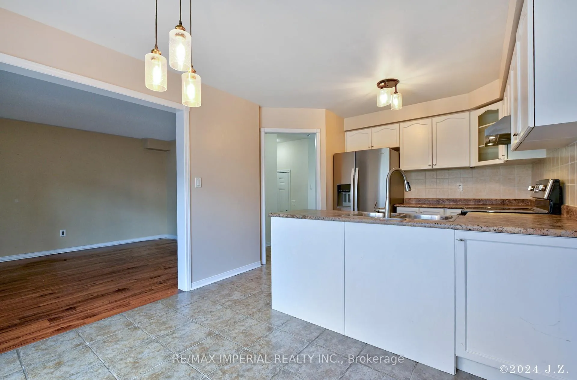 Photo 13 of 1188 Stire Street, Oshawa, Pinecrest — HOMEH