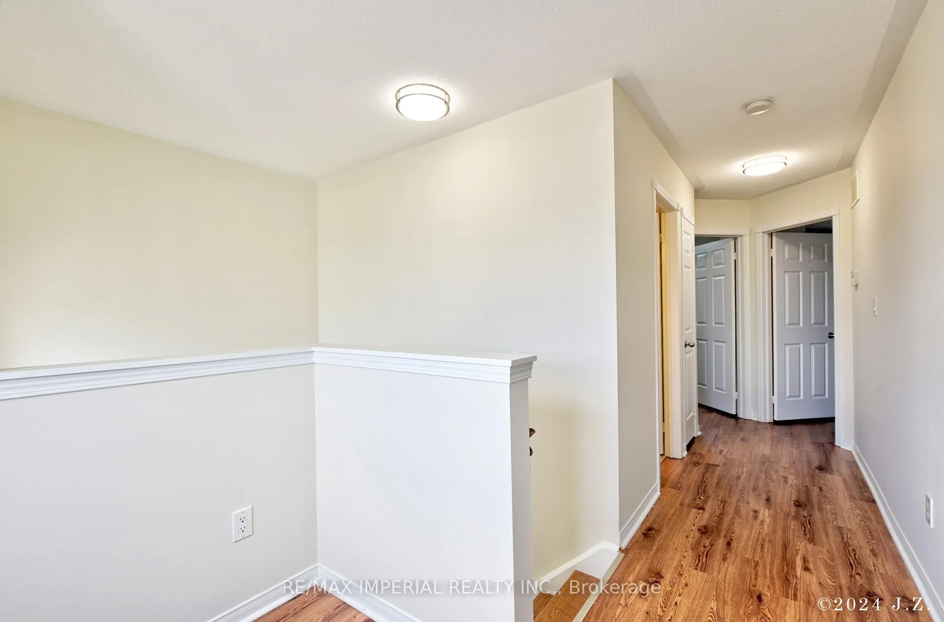 Photo 16 of 1188 Stire Street, Oshawa, Pinecrest — HOMEH