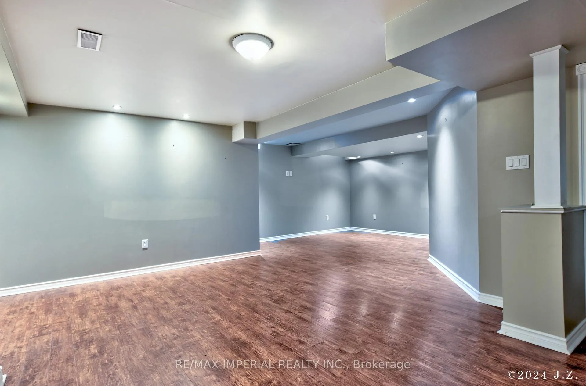 Photo 25 of 1188 Stire Street, Oshawa, Pinecrest — HOMEH