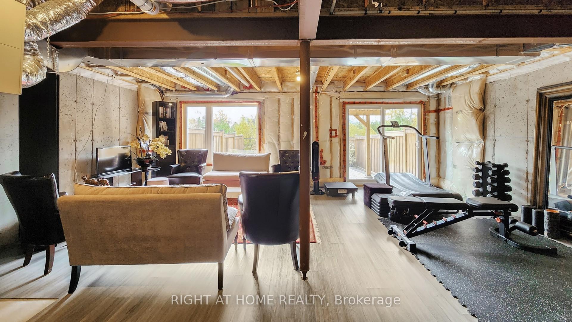 Photo 30 of 26 Badgerow Way, Aurora, Rural Aurora — HOMEH