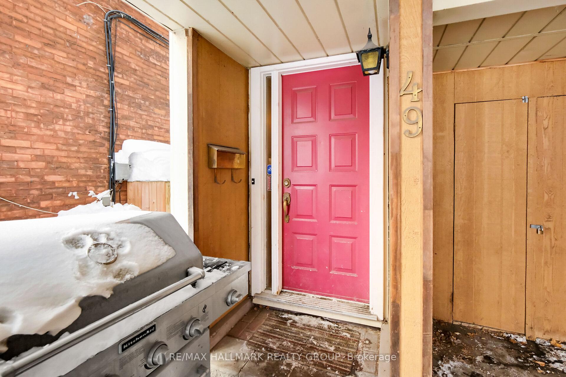 Photo 6 of 49 Spruce Street, Ottawa, West Centre Town — HOMEH