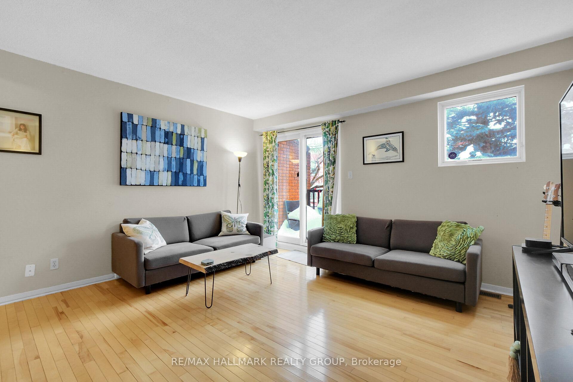 Photo 20 of 49 Spruce Street, Ottawa, West Centre Town — HOMEH