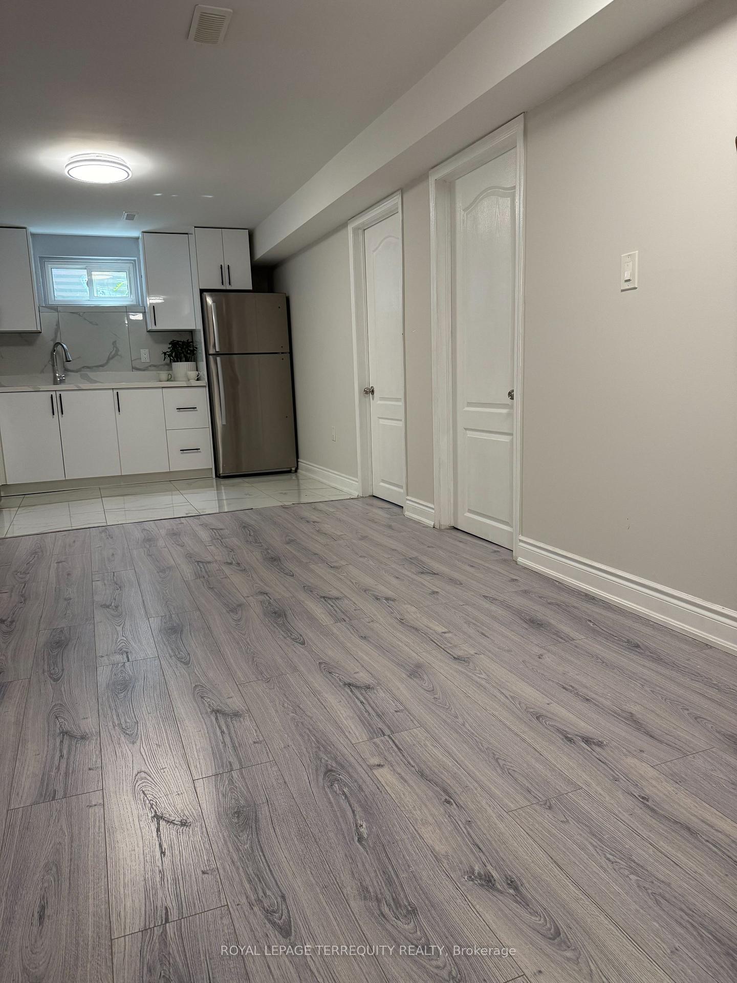 Photo 10 of Unit Lower, 15 Kaiser Drive, Vaughan, West Woodbridge — HOMEH