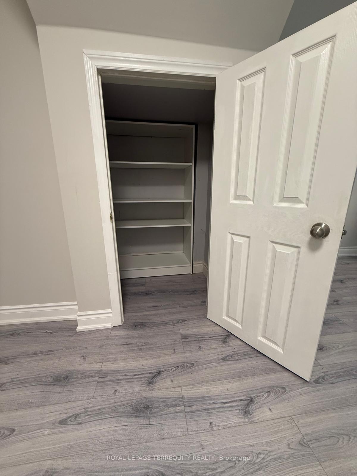 Photo 17 of Unit Lower, 15 Kaiser Drive, Vaughan, West Woodbridge — HOMEH