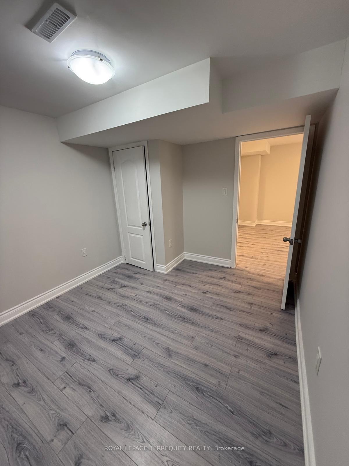 Photo 18 of Unit Lower, 15 Kaiser Drive, Vaughan, West Woodbridge — HOMEH