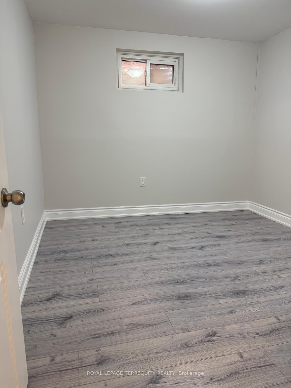Photo 20 of Unit Lower, 15 Kaiser Drive, Vaughan, West Woodbridge — HOMEH
