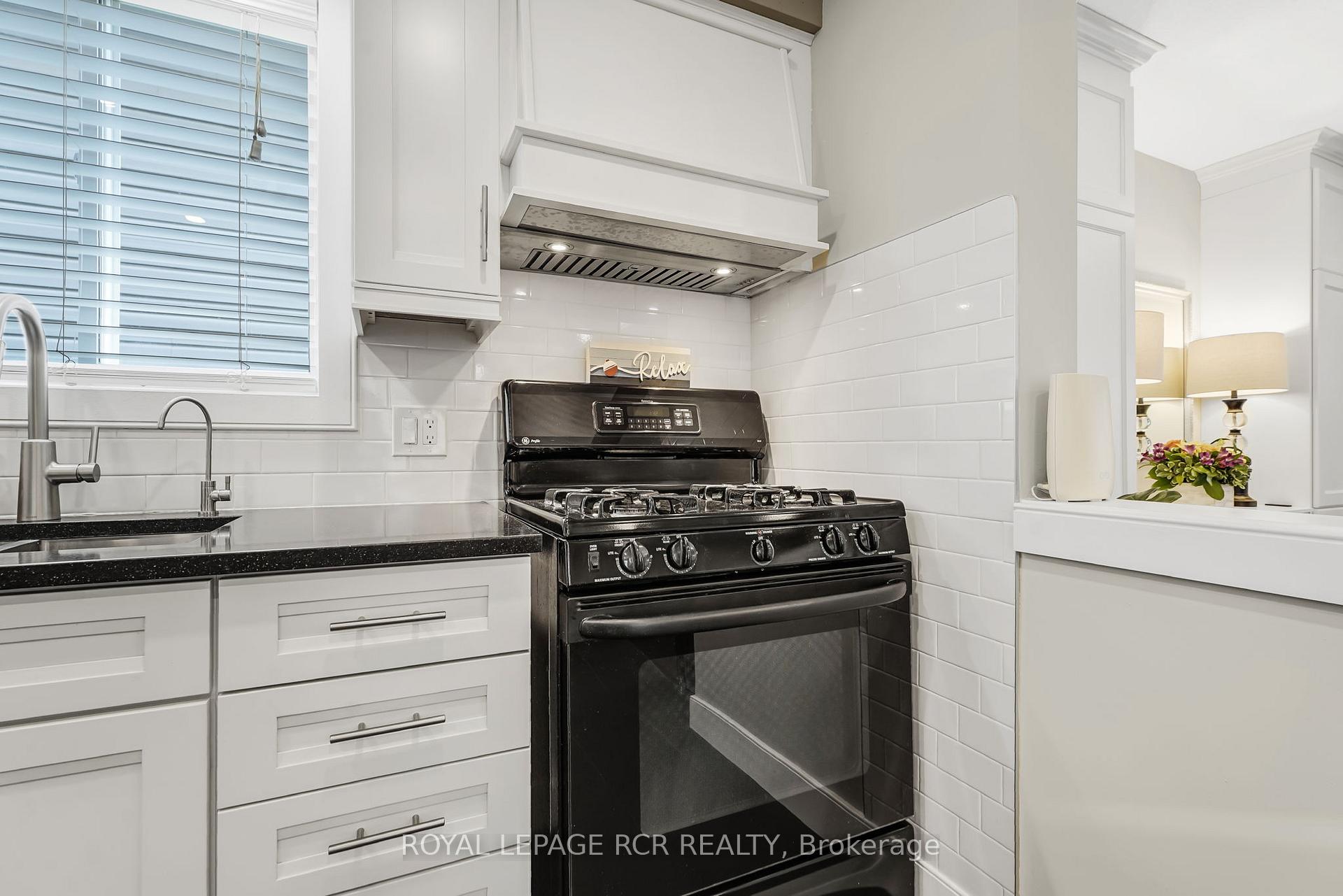 Photo 14 of 477 Brigantine Drive, Waterloo — HOMEH