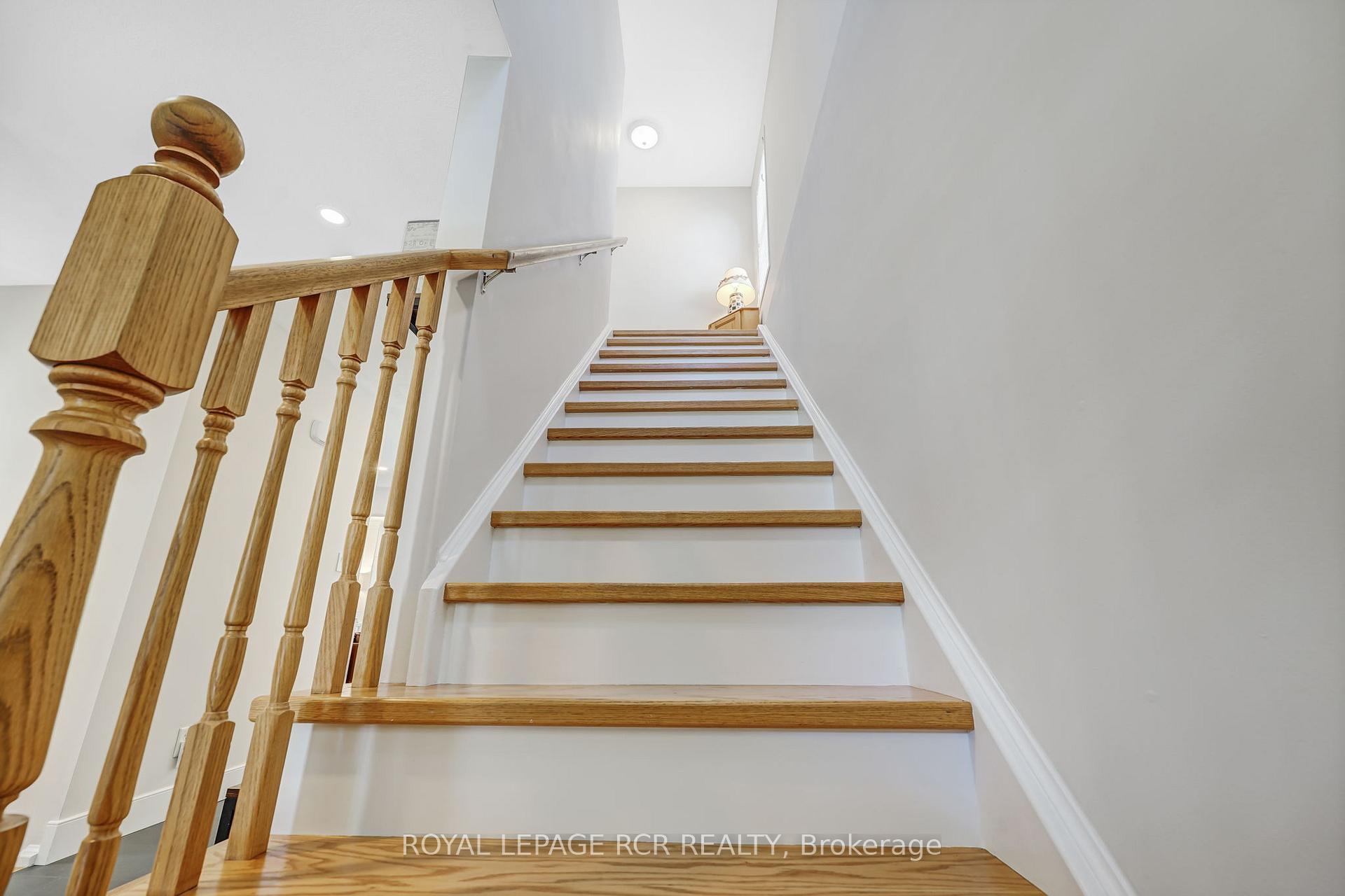Photo 17 of 477 Brigantine Drive, Waterloo — HOMEH