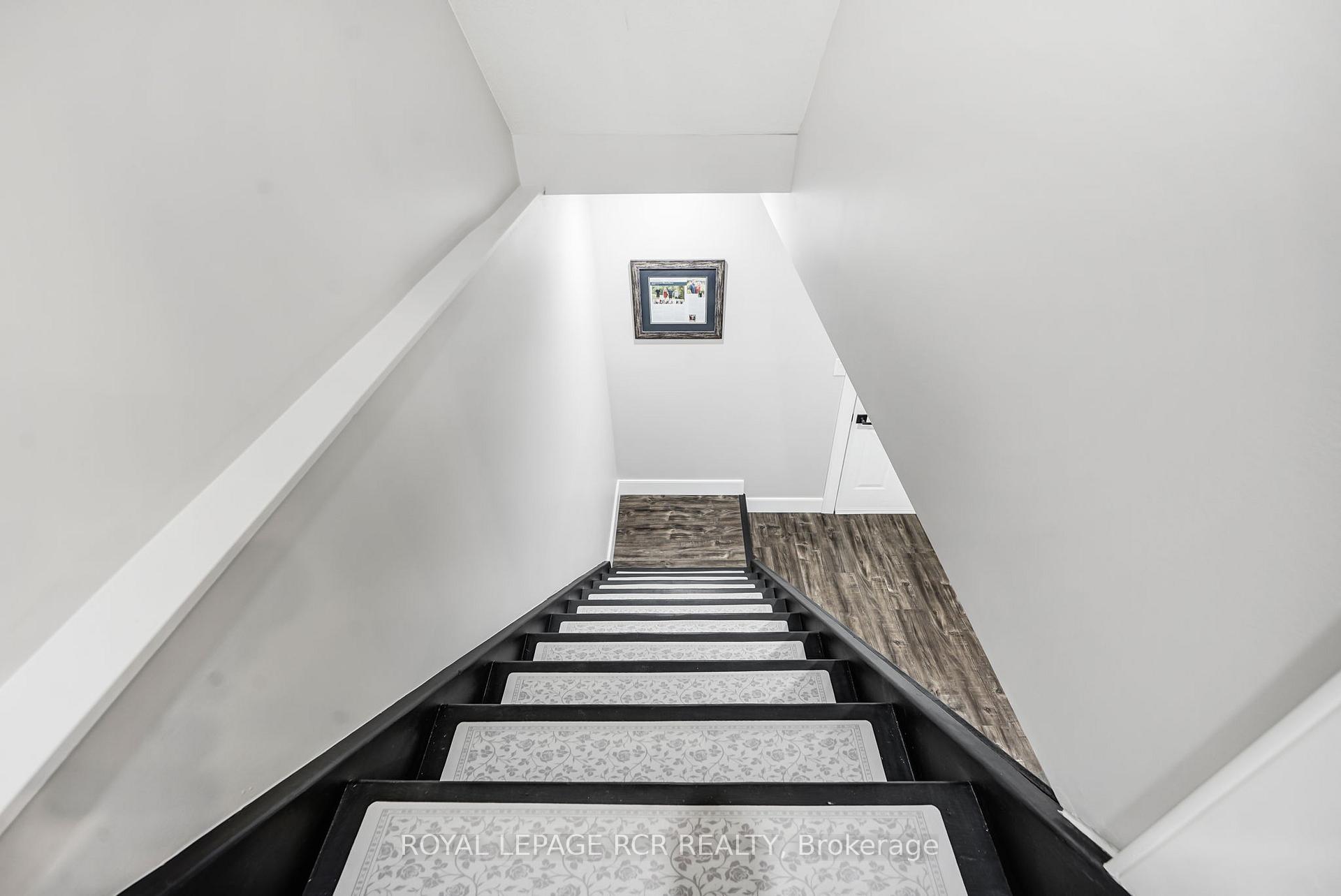 Photo 25 of 477 Brigantine Drive, Waterloo — HOMEH