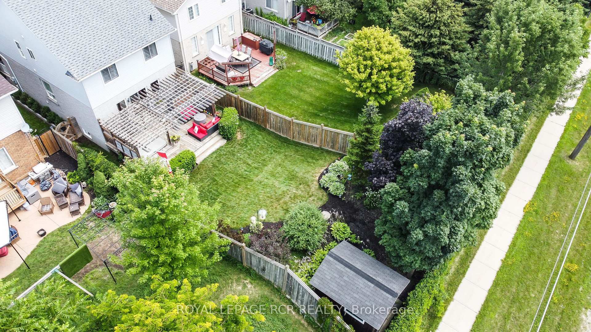 Photo 39 of 477 Brigantine Drive, Waterloo — HOMEH