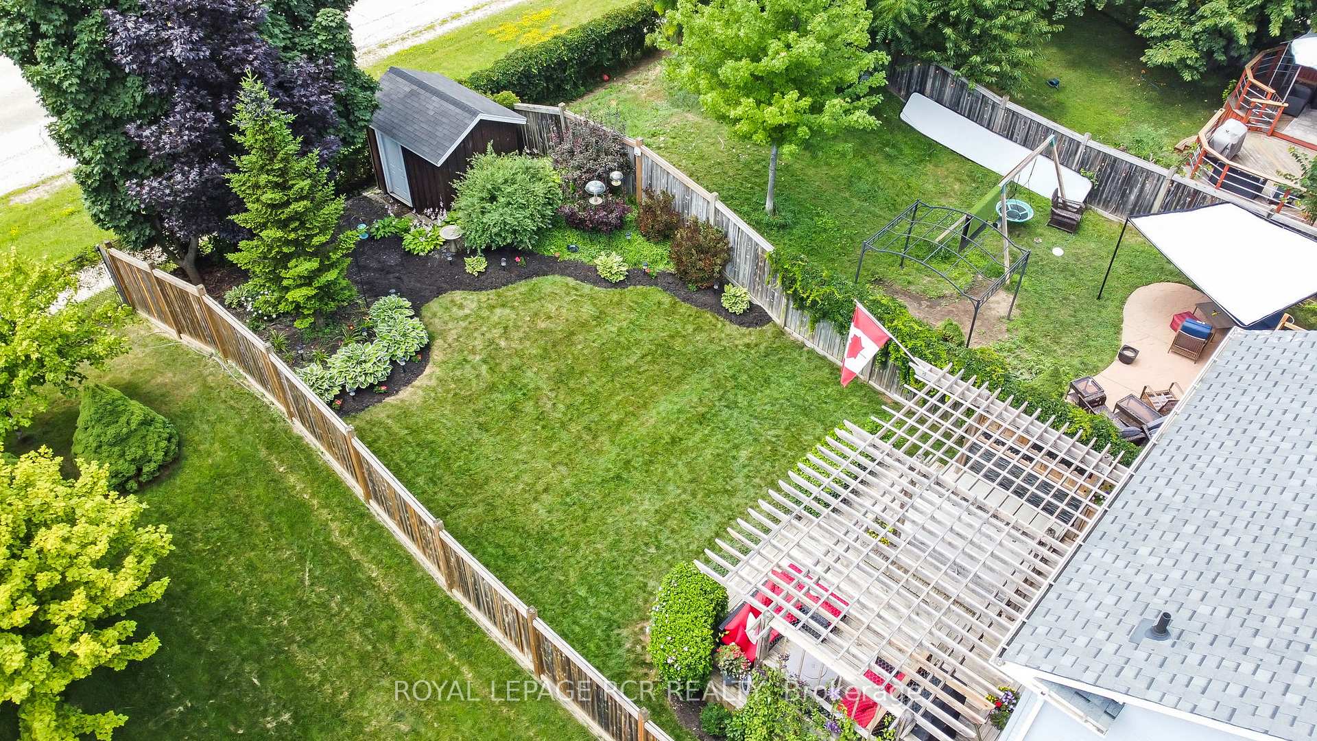 Photo 40 of 477 Brigantine Drive, Waterloo — HOMEH