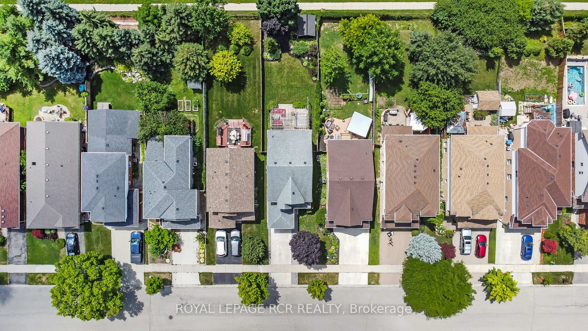 Photo 41 of 477 Brigantine Drive, Waterloo — HOMEH