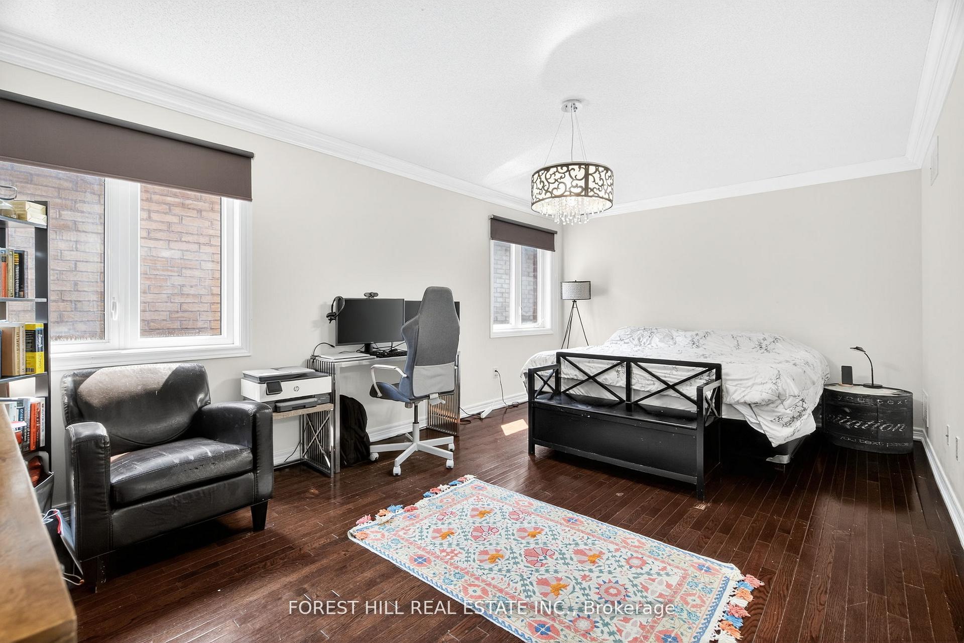 Photo 18 of 9 Robert Green Crescent, Vaughan, Patterson — HOMEH