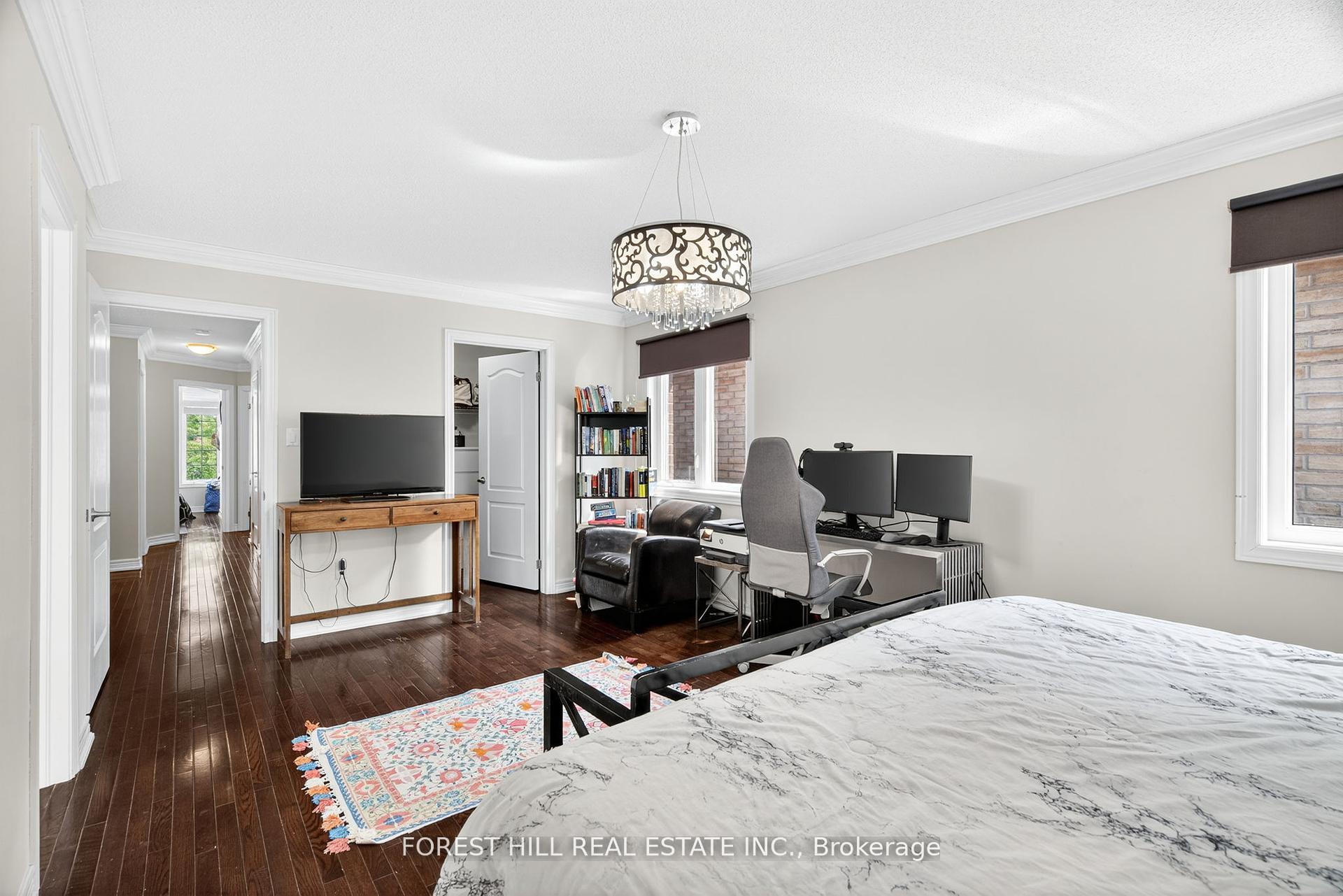 Photo 19 of 9 Robert Green Crescent, Vaughan, Patterson — HOMEH