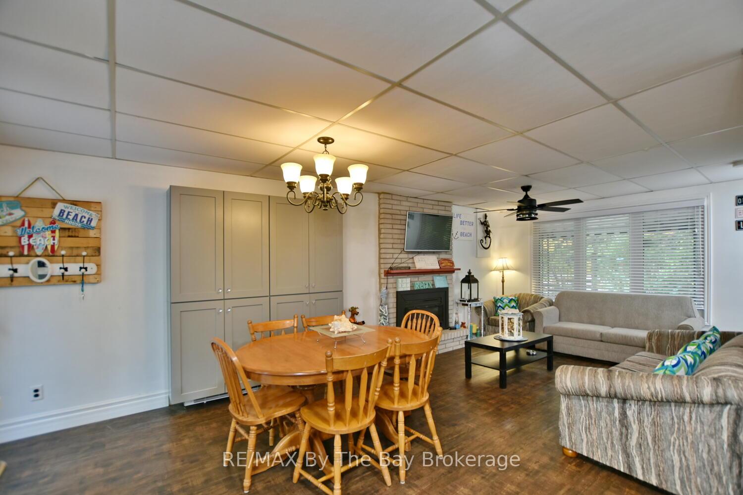 Photo 12 of 37 37th Street N, Wasaga Beach — HOMEH