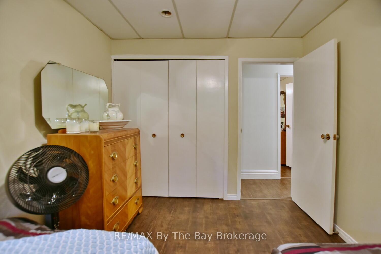 Photo 21 of 37 37th Street N, Wasaga Beach — HOMEH