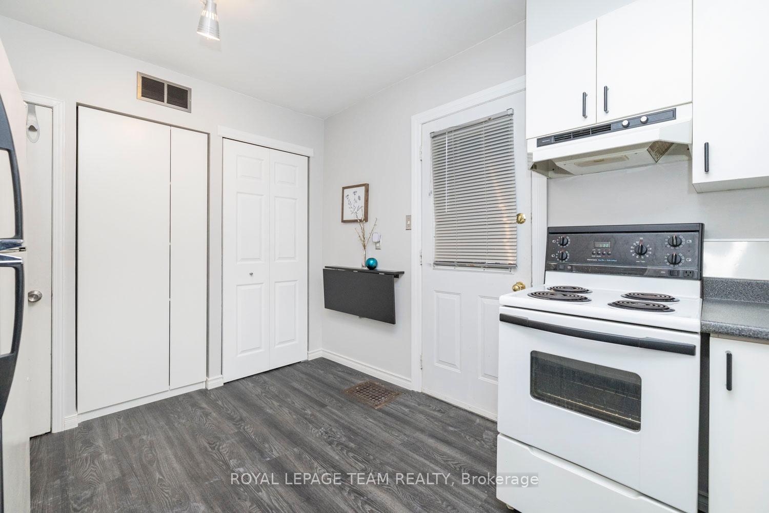 Photo 20 of 471 Parkdale Avenue, Ottawa, Hintonburg — HOMEH