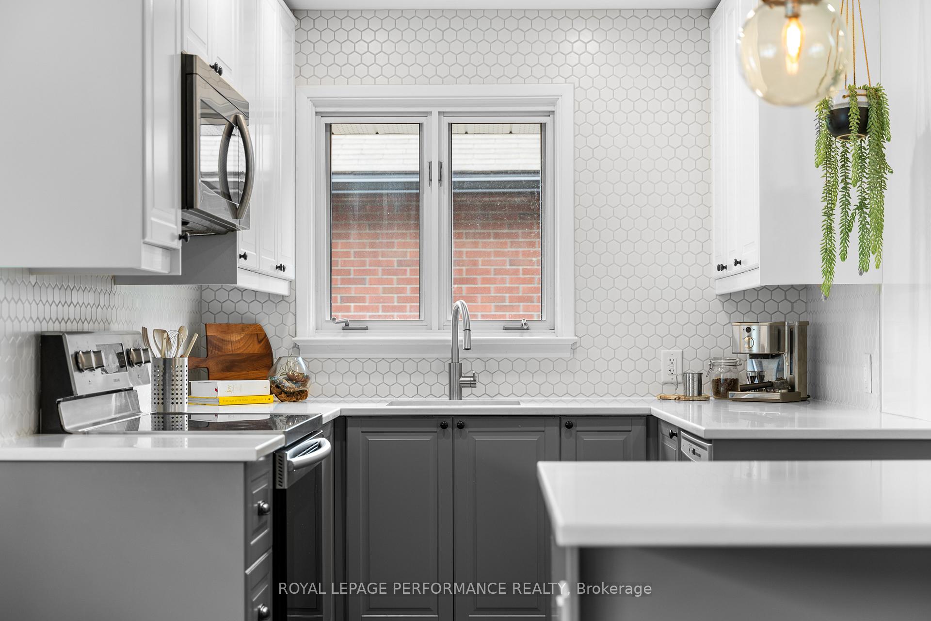 Photo 16 of 2286 Utah Street, Ottawa, Alta Vista — HOMEH