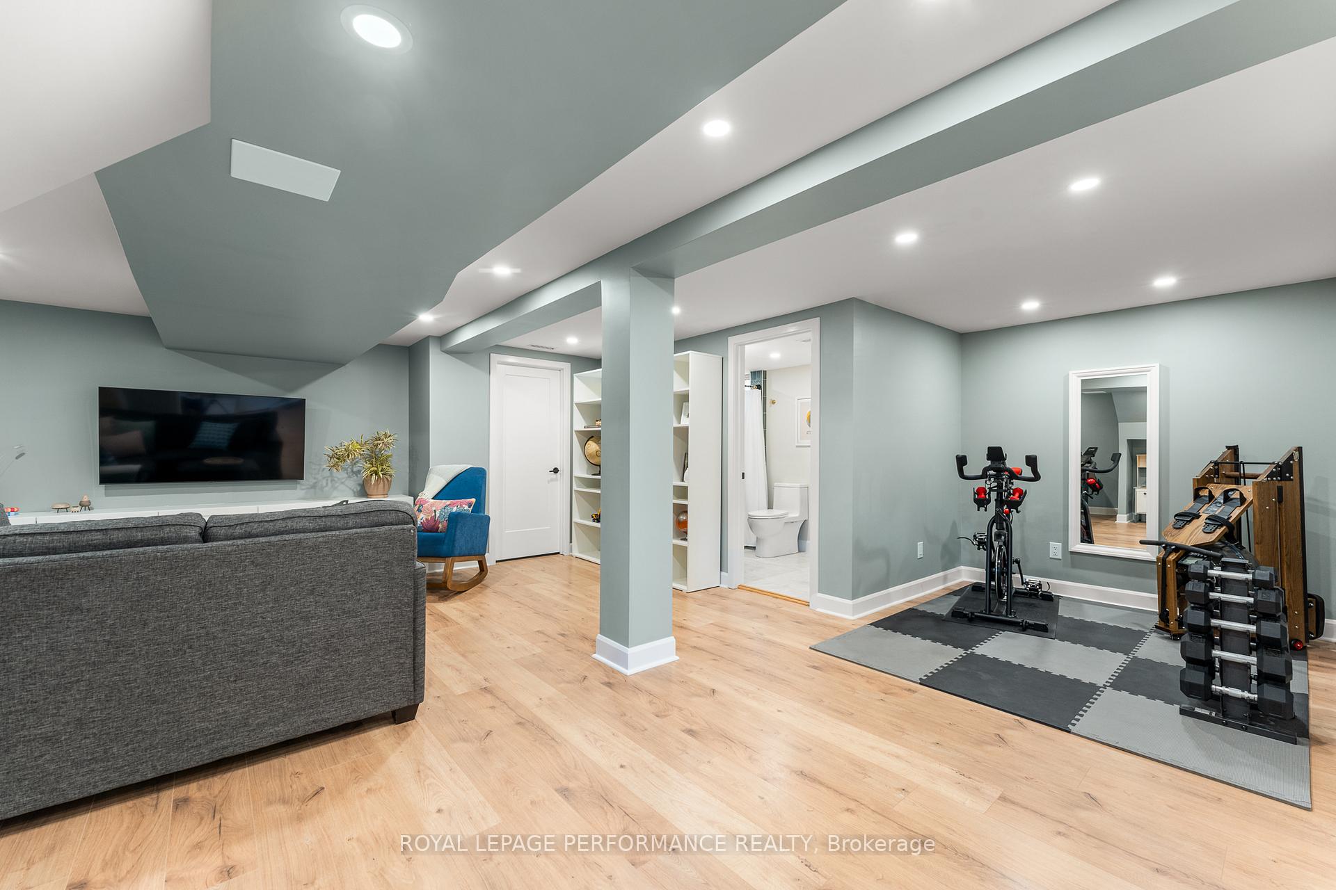 Photo 29 of 2286 Utah Street, Ottawa, Alta Vista — HOMEH