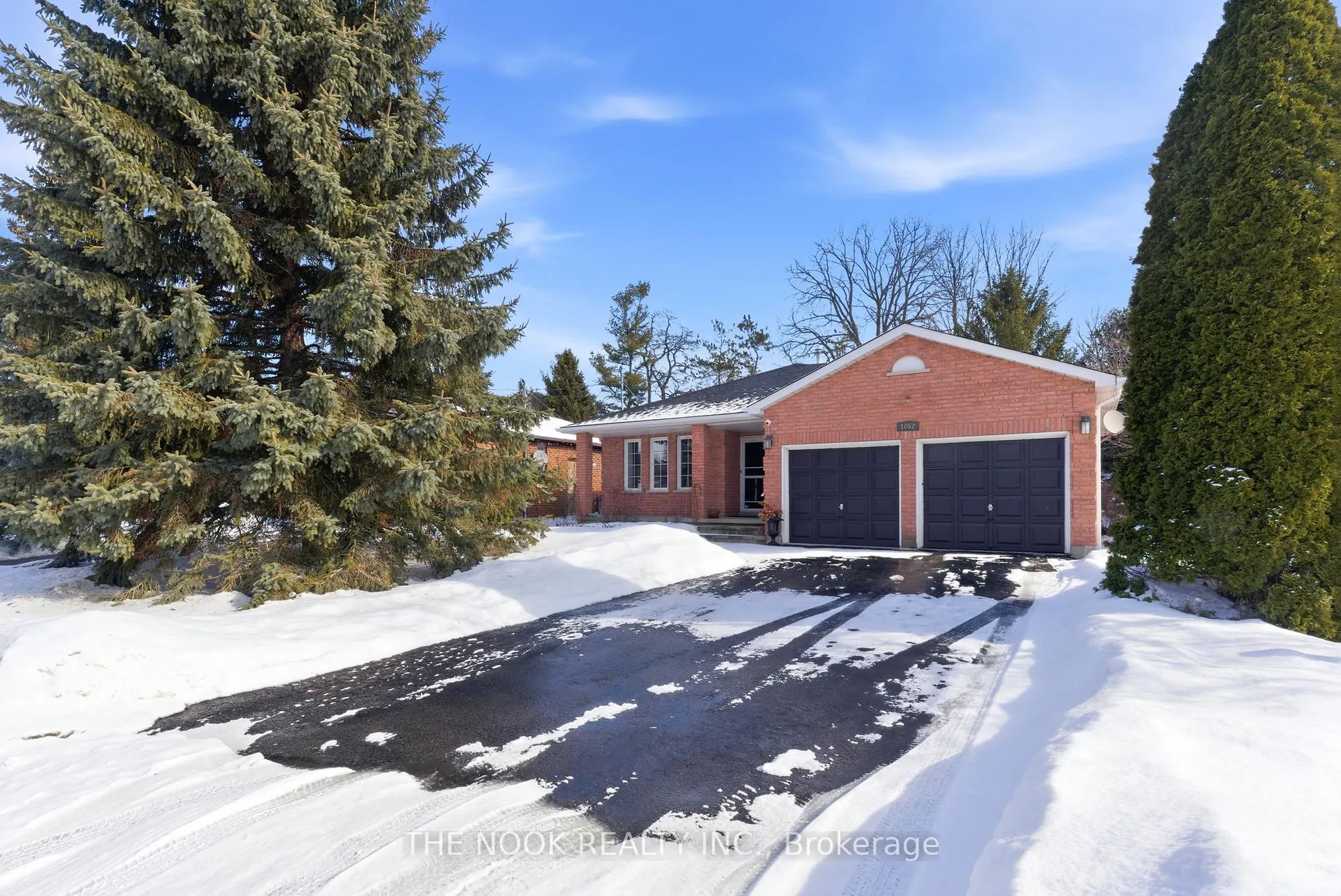 Front of 1052 Glenhare Street