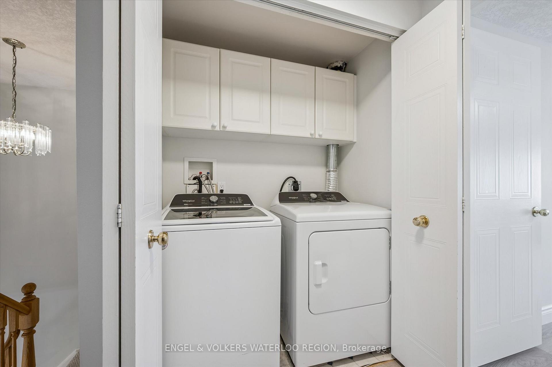 Photo 2 of 443 Laurel Gate Drive, Waterloo — HOMEH