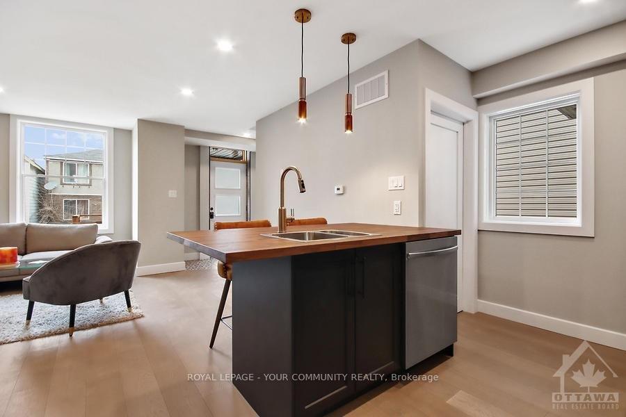 Photo 13 of Unit C, 84 Carruthers Avenue, Ottawa, Mechanicsville — HOMEH