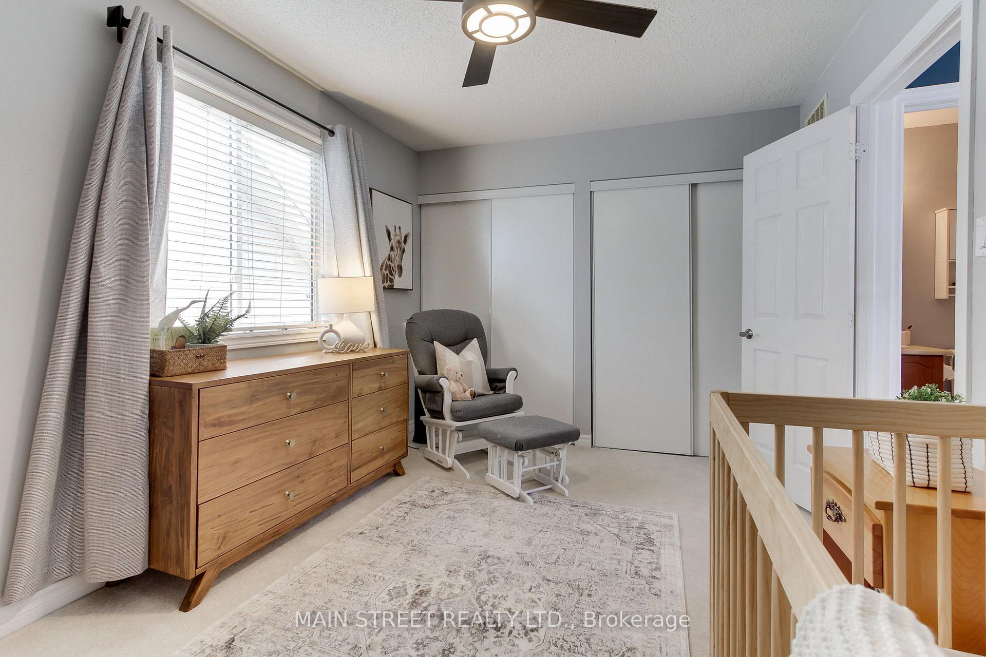 Photo 19 of 27 Meadow's End Crescent, Uxbridge — HOMEH