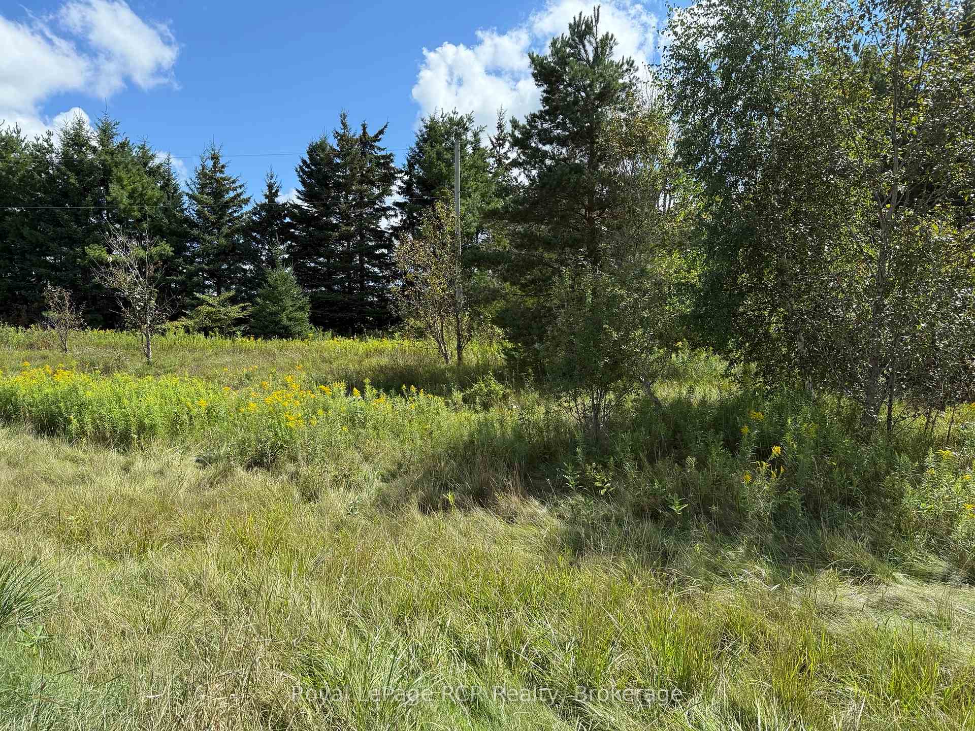 Photo 2 of 7373 Sideroad 5 E, Wellington North, Rural Wellington North — HOMEH