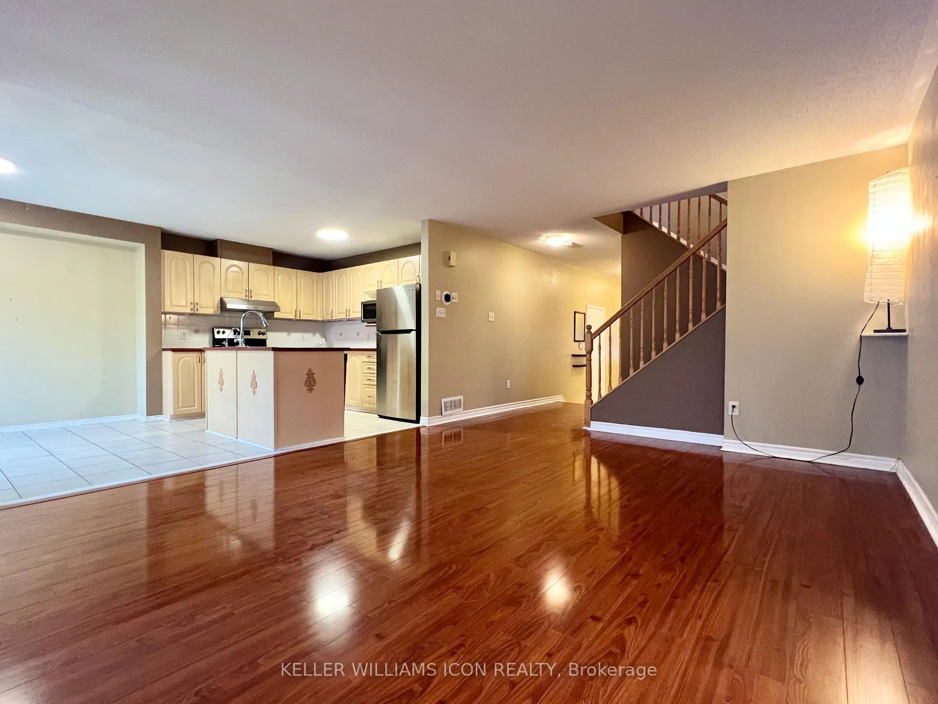 Photo 13 of 21 Karendale Street, Ottawa, Barrhaven East — HOMEH