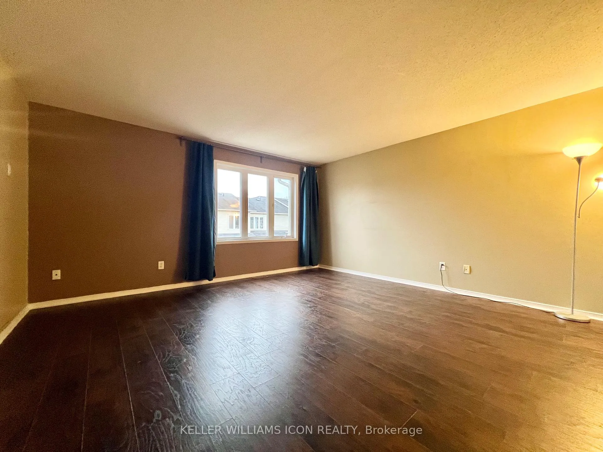 Photo 20 of 21 Karendale Street, Ottawa, Barrhaven East — HOMEH