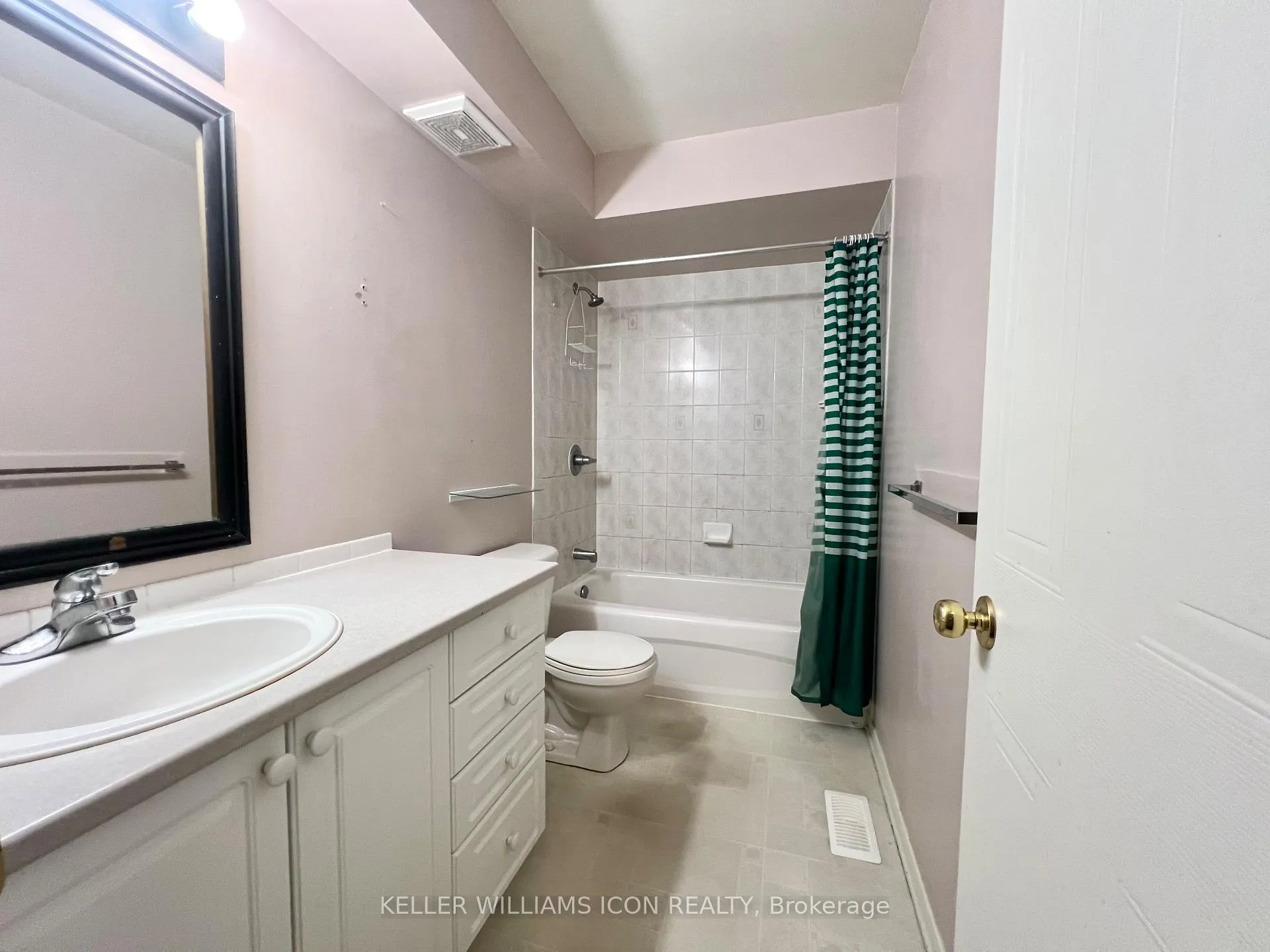 Photo 27 of 21 Karendale Street, Ottawa, Barrhaven East — HOMEH