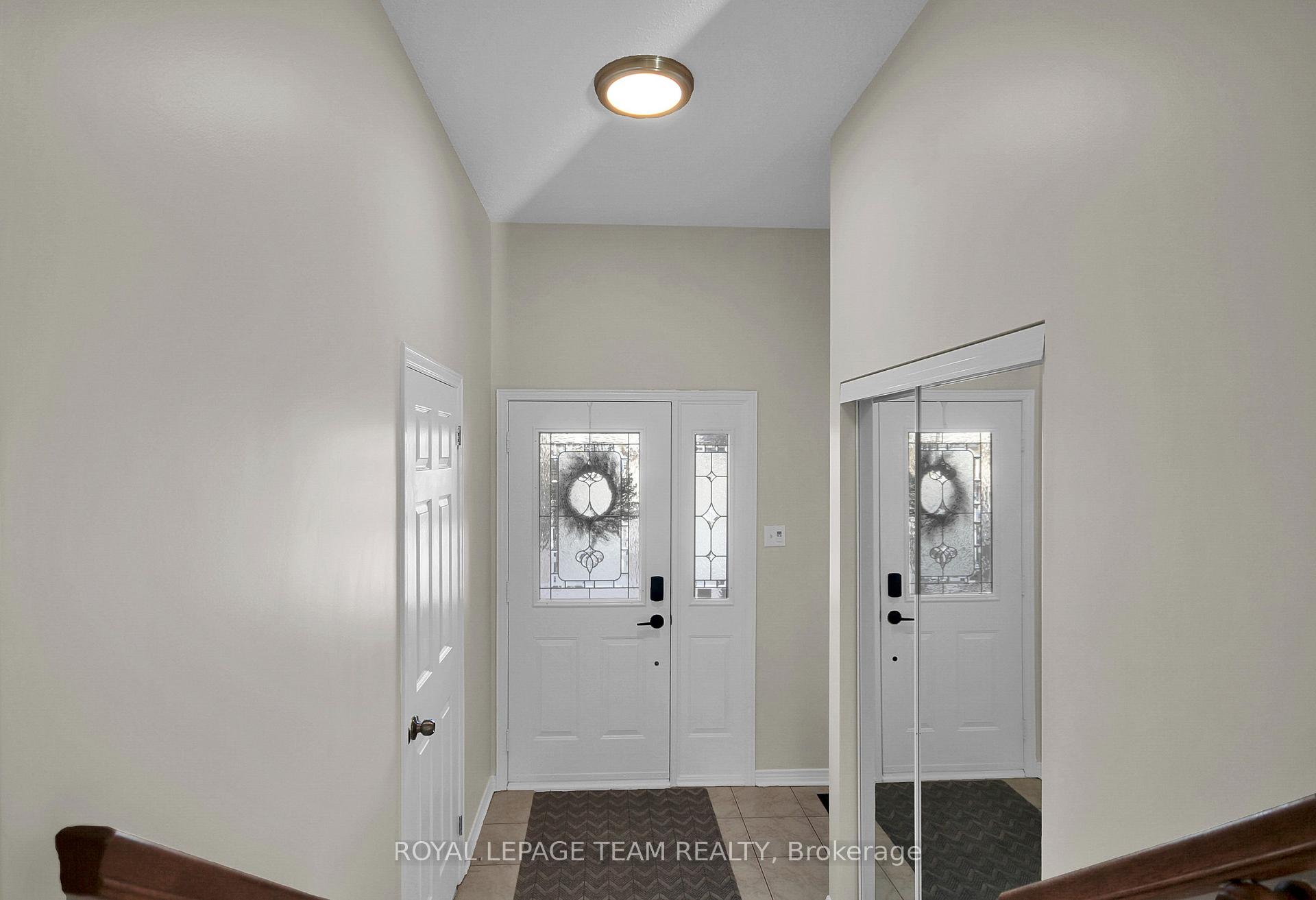Photo 3 of 56 Forestview Crescent, Ottawa, Westcliffe Estates — HOMEH